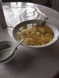 東華菜館　玉子スープ
